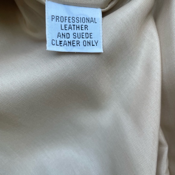 Vintage Alicia Herrera Suede Set - Picture 12 of 15